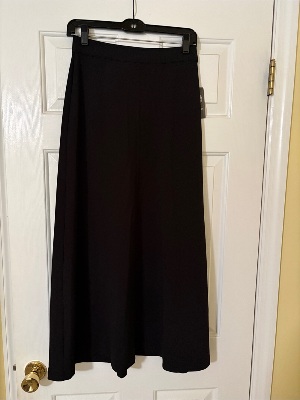 Vince Camuto Black Maxi Skirt with Flared Silhouette